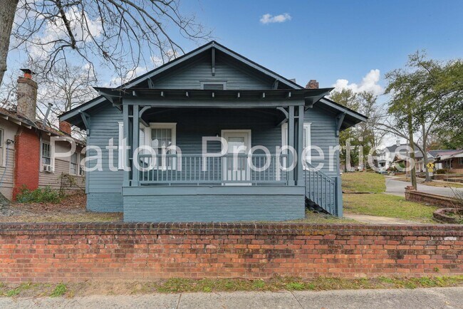 Building Photo - Five Points Home
