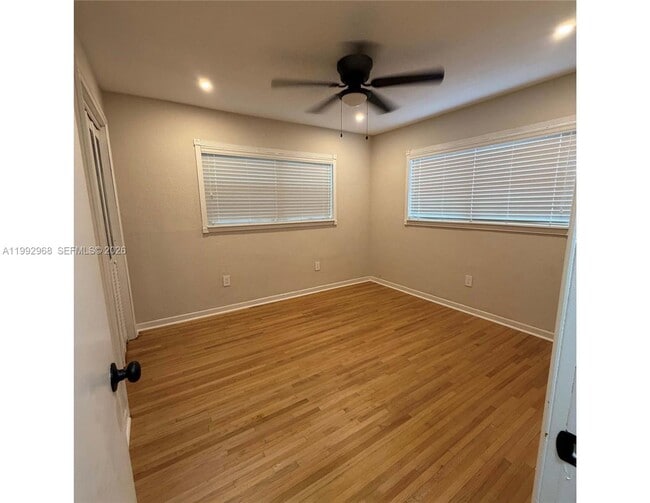 Building Photo - 1032 Obispo Ave