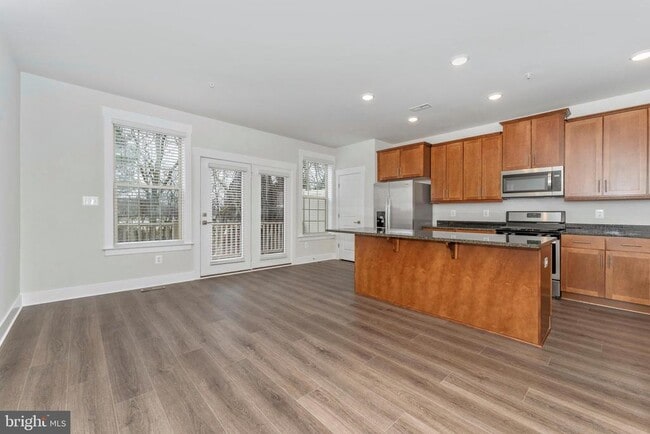 Building Photo - 2911 Osprey Way