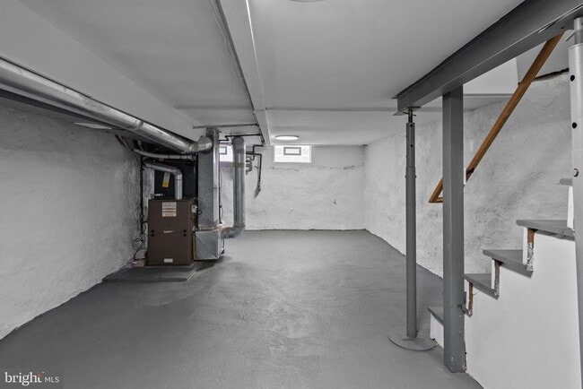 Building Photo - 2625 Ellsworth St