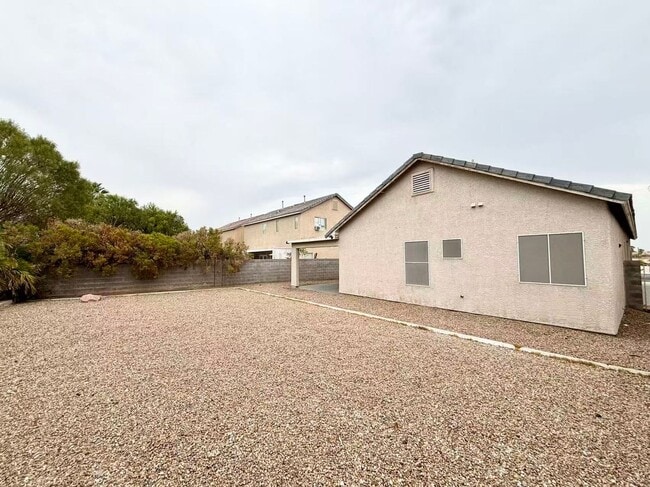 Building Photo - 1626 W Hammer Ln