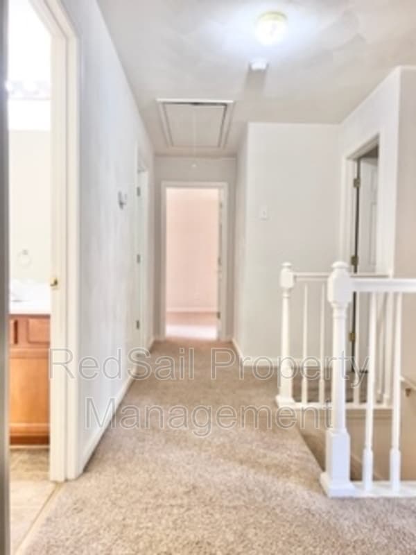 Building Photo - 3707 Latimer Cir