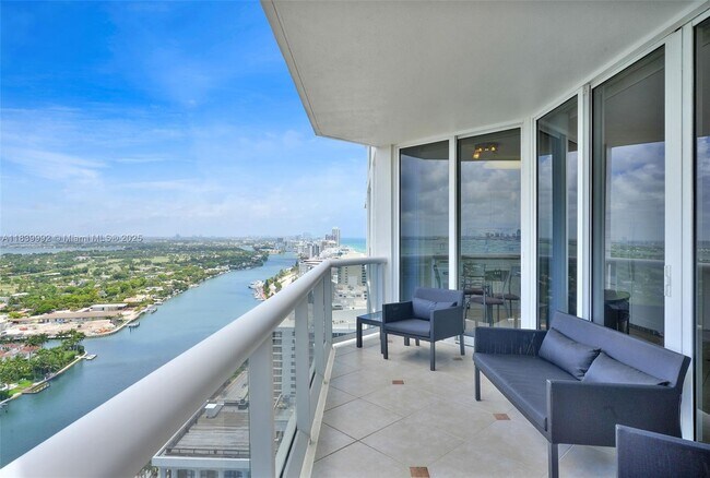 Building Photo - 4779 Collins Ave