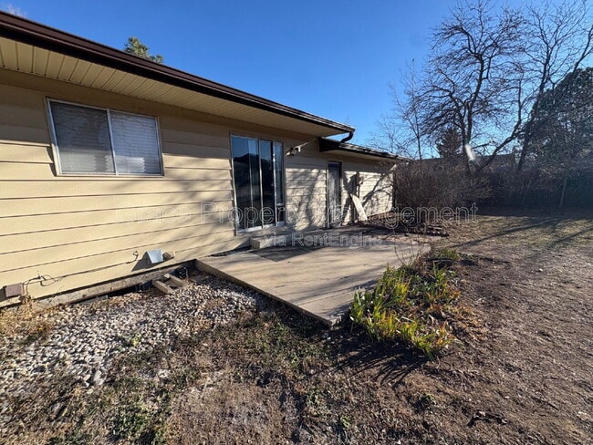 Building Photo - 17603 E Hawaii Pl