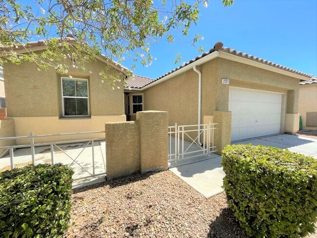 Building Photo - Enjoy mini park in your backyard! Single-story home in Aliante community