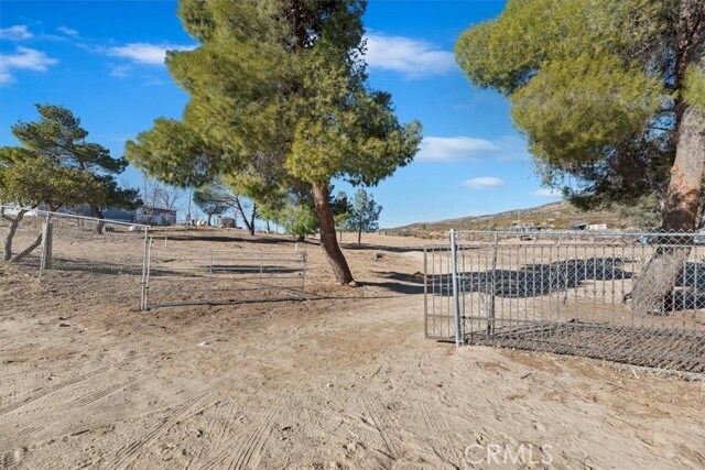 Building Photo - 60500 Indian Paint Brush Rd