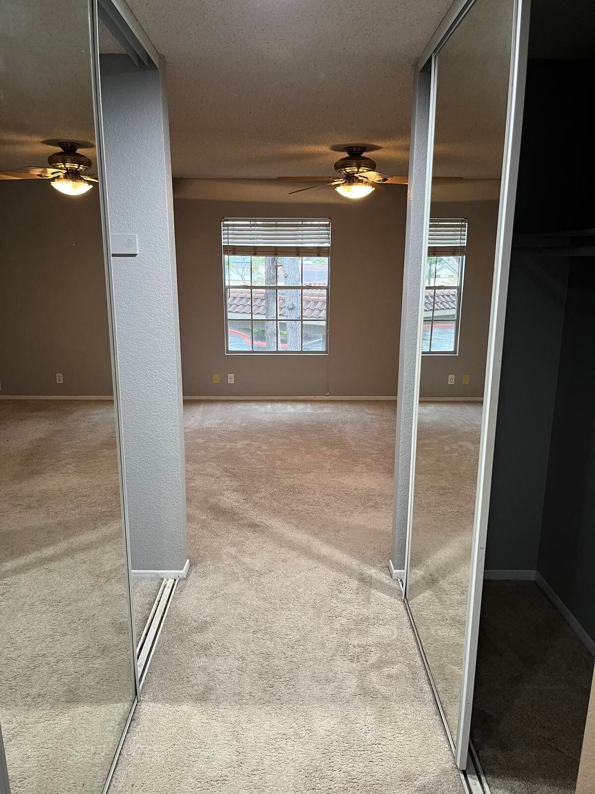 Building Photo - 10808 Aderman Ave