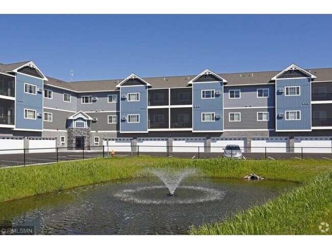 Building Photo - 3200 Old Stone Way NE