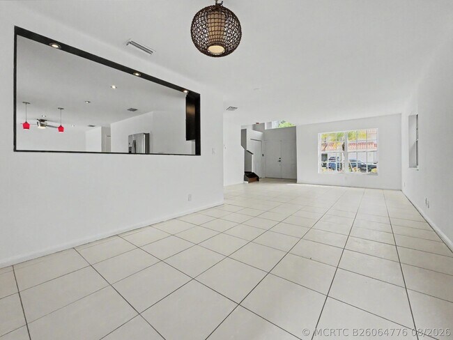 Building Photo - 10133 Brookville Ln