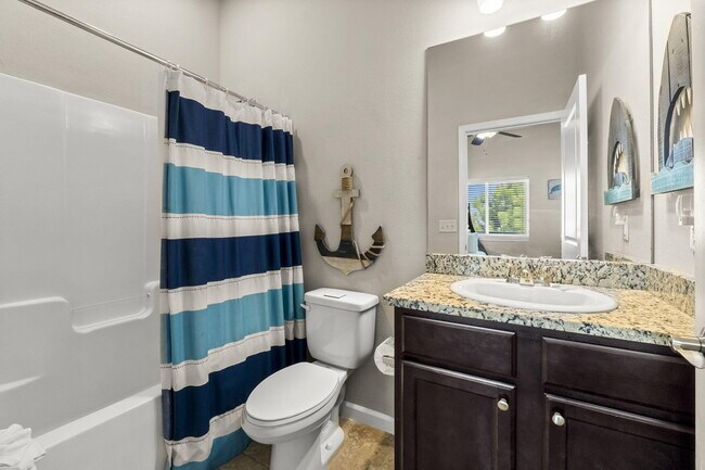 Building Photo - 732 Scenic Gulf Dr