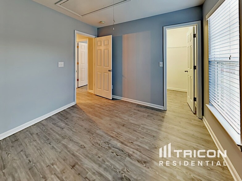 Building Photo - 9000 McAdam Way