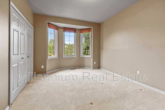 Building Photo - 64121 Turnberry Way