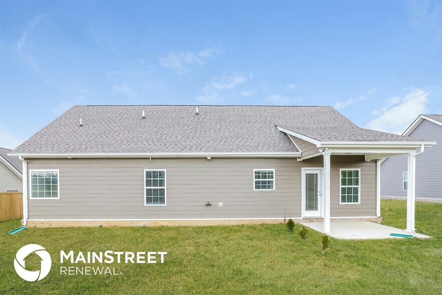 Building Photo - 726 Mitscher Dr