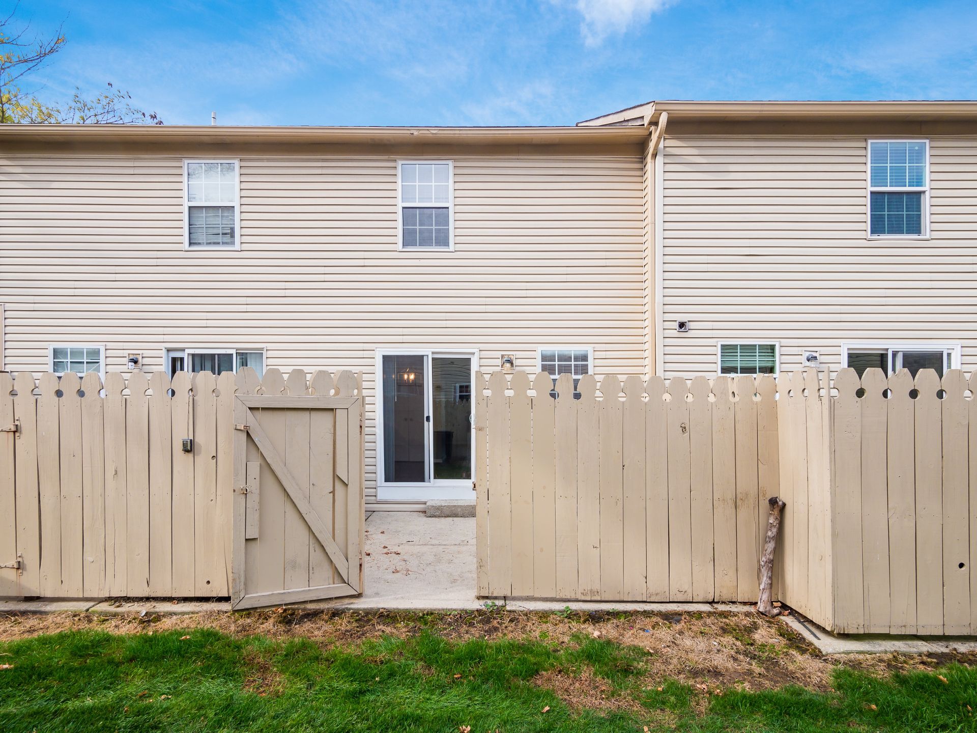 Building Photo - 7754 Deercrest Ct