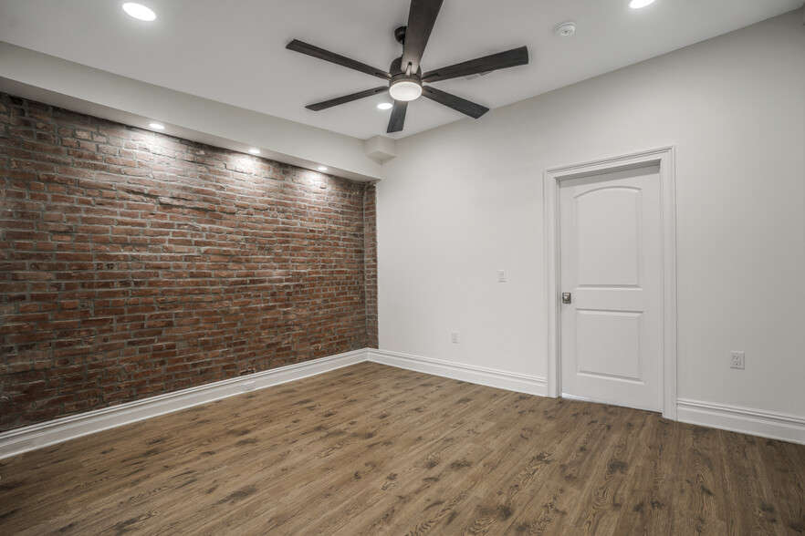 Living Room - 155 Grand St