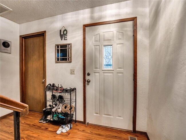 Building Photo - 9907 Mashburn Blvd