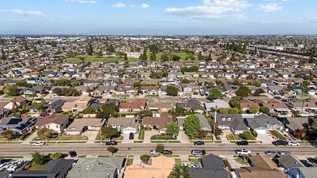 Building Photo - Garden Grove Gem: Your New Home Awaits on ...