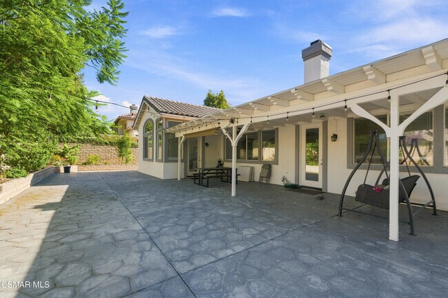 Building Photo - 2809 Cimmaron Ave