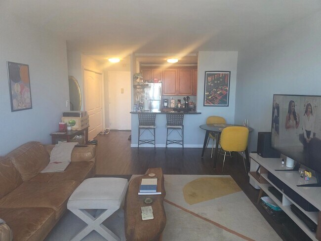 Building Photo - 7100 JFK Blvd E