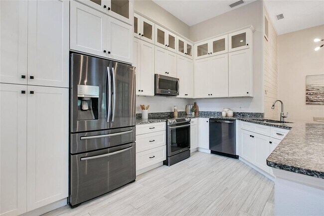 Building Photo - 1227 Salerno Ct