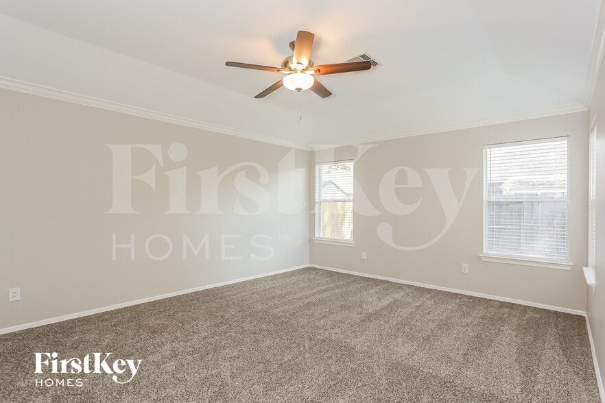 Building Photo - 18418 Polo Meadow Dr