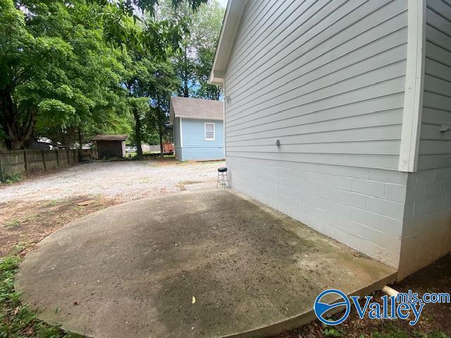 Building Photo - 2512 Whitesburg Dr