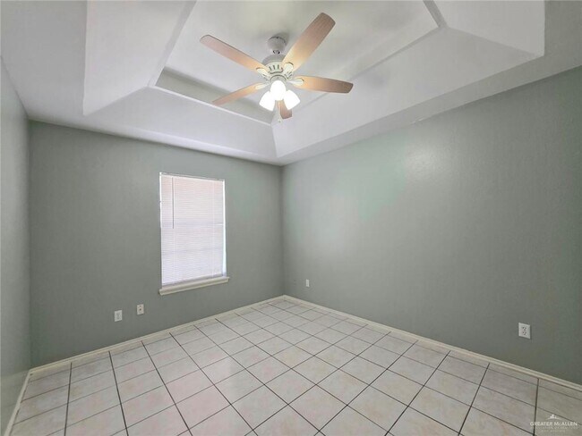 Building Photo - 4108 N 24th Ln