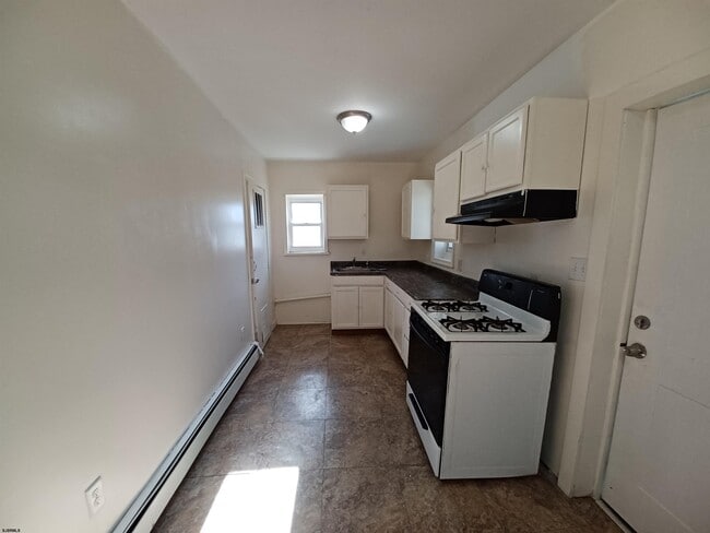 Building Photo - 322 N Tennessee Ave