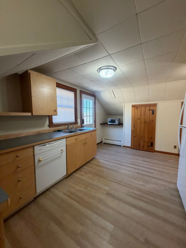 Building Photo - 190 Hoskins Rd