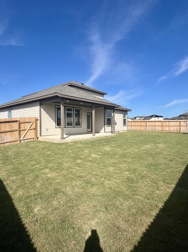 Building Photo - 14438 Inspiration Pt