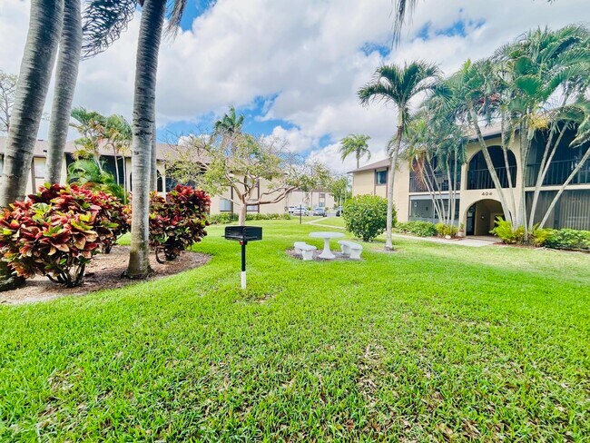 Building Photo - 408 Pine Glen Ln