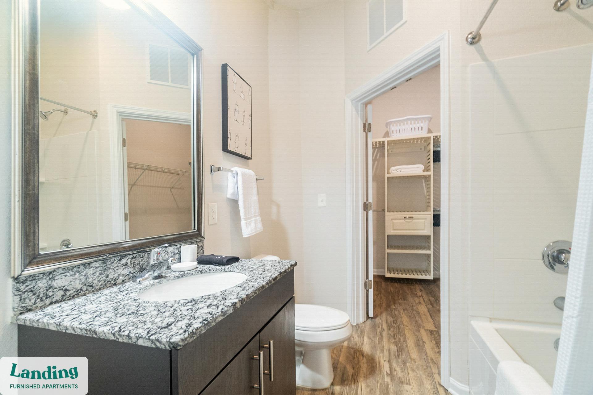 Building Photo - 655 W Mallard Creek Church Rd