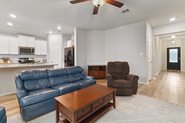 Building Photo - 507 Agave Flats Dr