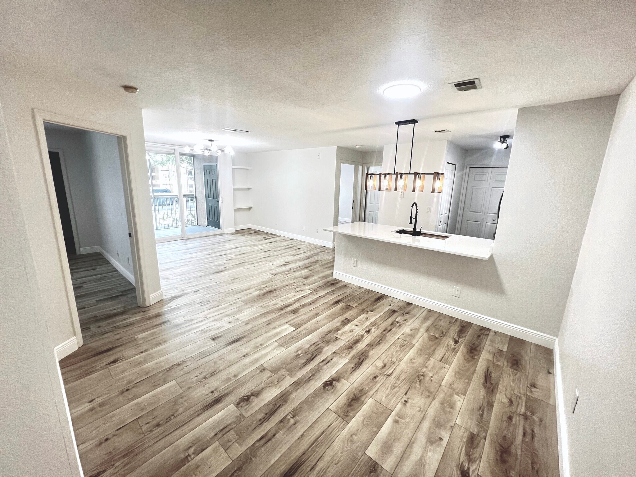 Building Photo - 7618 Pissarro Dr