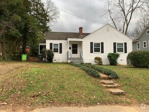 Building Photo - Great NE Raleigh Location! Single Family h...