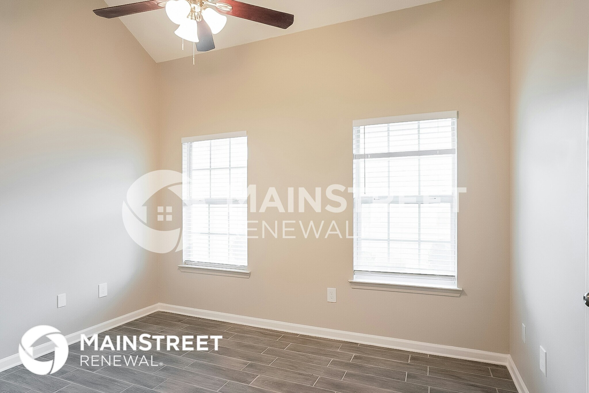 Building Photo - 4959 Wolfcreek View