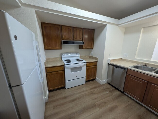 Building Photo - 3 Bedroom Home in the Canyon Run at the Pr...