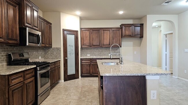 Building Photo - 6613 Hall of Fame Blvd