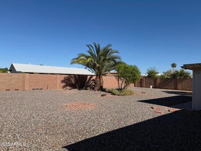 Building Photo - 9338 W Glen Oaks Cir N