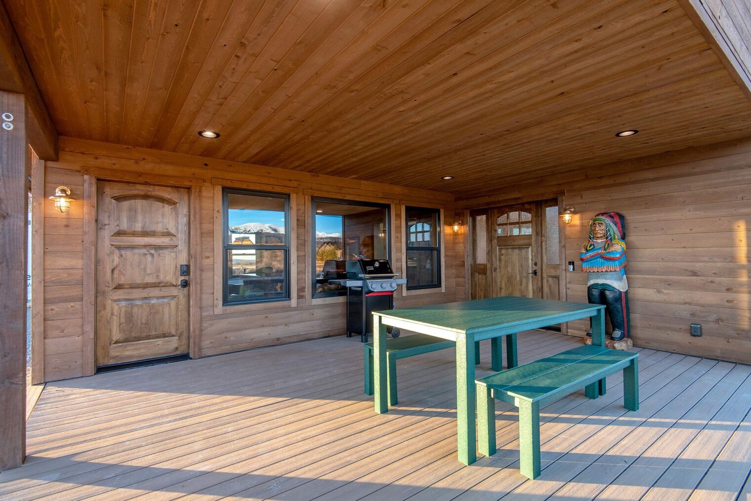 Building Photo - 3360 Alta Vista Dr