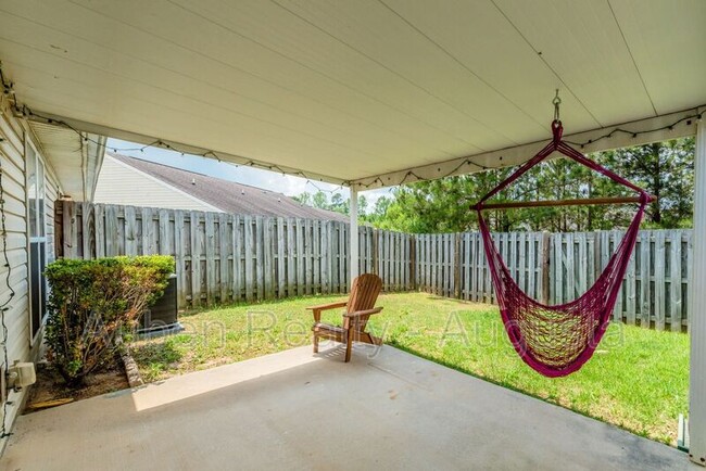 Building Photo - 312 Caldwell Cir