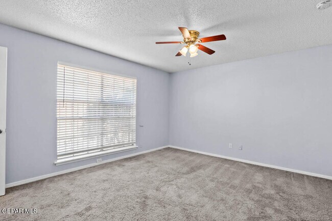 Building Photo - 10529 Texwood Ave