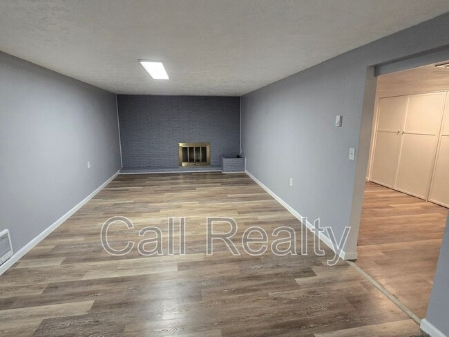 Building Photo - 13324 E Saltese Rd