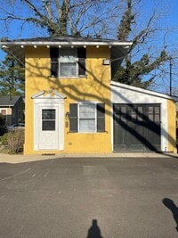Building Photo - 2502 Tytus Ave