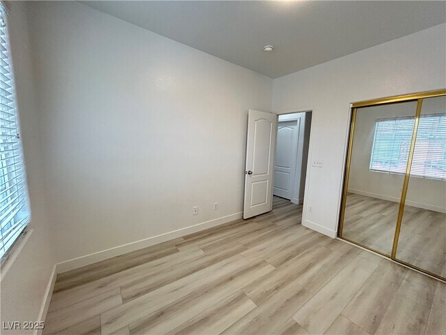 Building Photo - 8618 Peaceful Dreams St