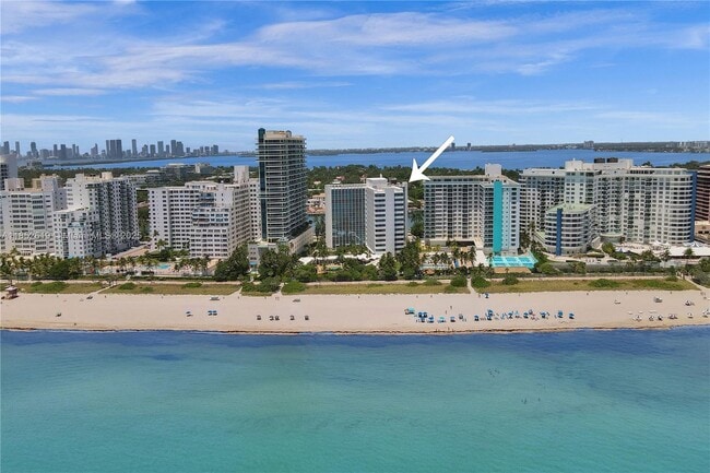 Building Photo - 5055 Collins Ave