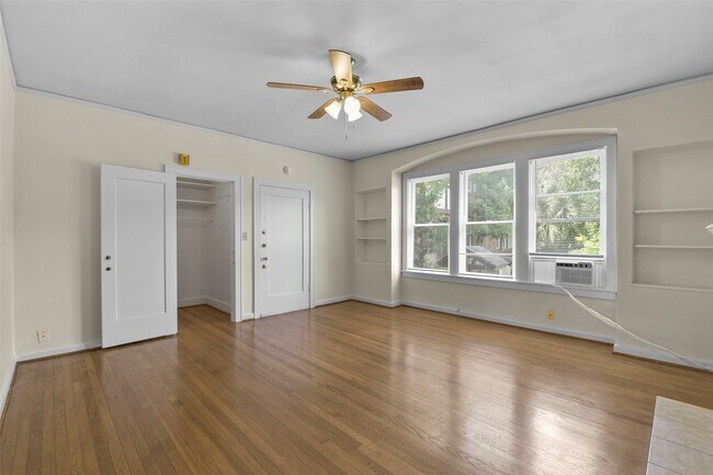 Building Photo - 436 Westmoreland St