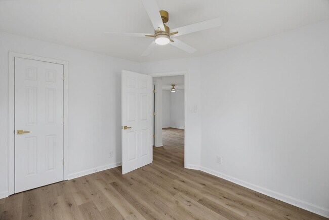 Building Photo - 931 Marlboro St