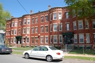 Building Photo - 18-22 Saint Jerome Ave