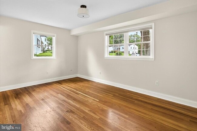 Building Photo - 1812 Olney Rd